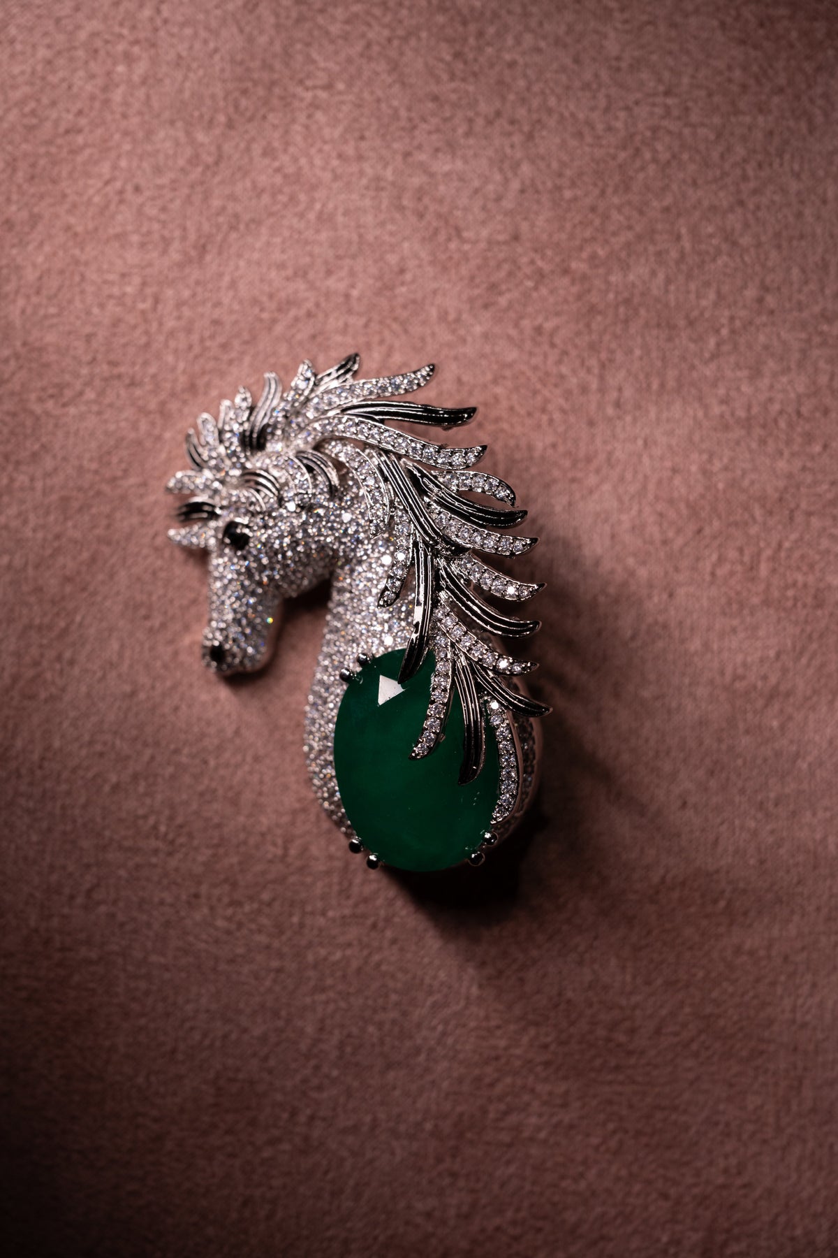 Brooch – Emerald Green Horsehead Statement Brooch