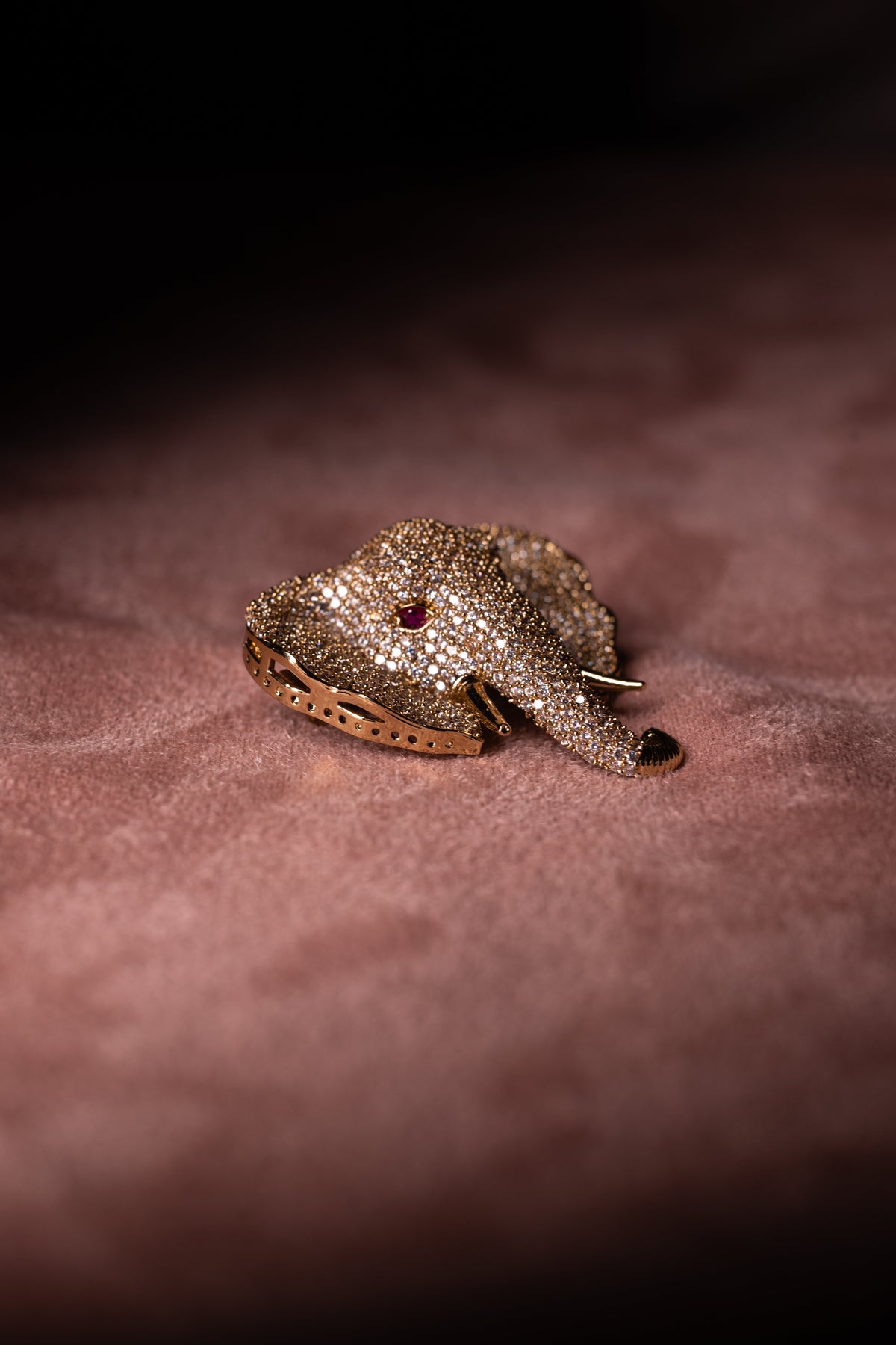 Brooch – Elephant Head Crystal Statement Brooch