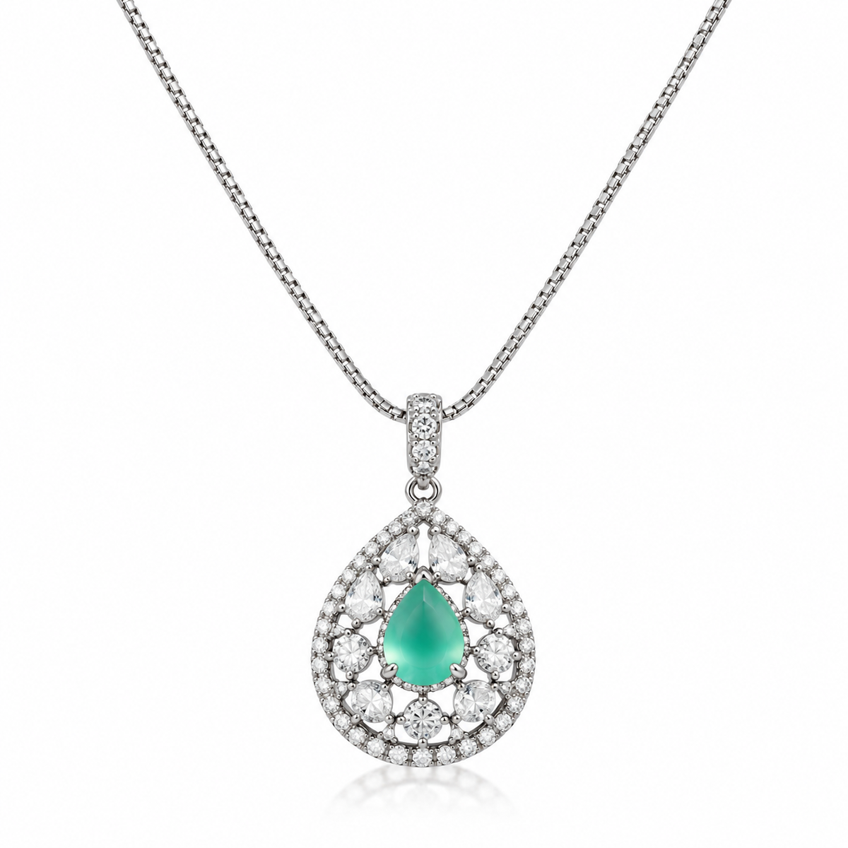 Women’s Chain – Emerald Teardrop Radiance